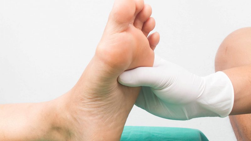 foot massage , foot care diabetic neuropathy